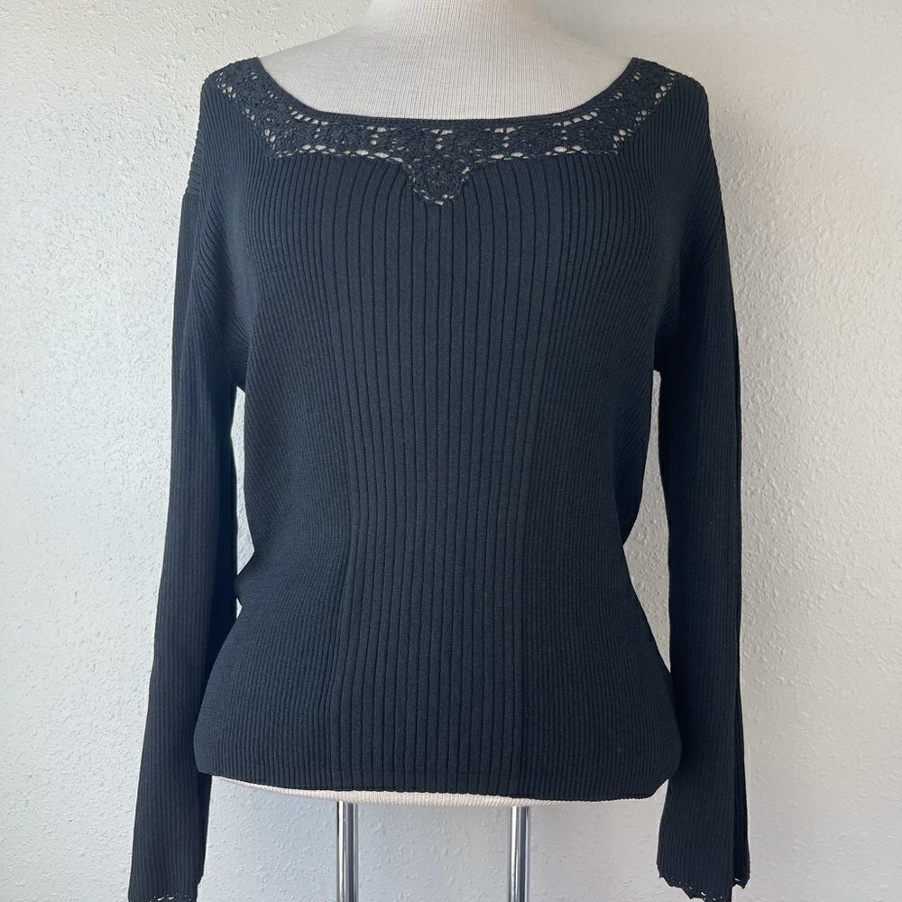 NWT Nine & Co Women’s Top Size M